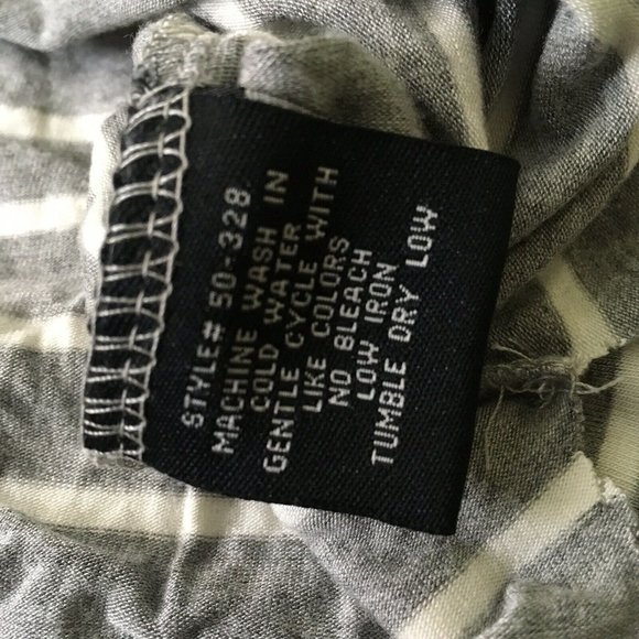 🐙 Seductions By Sirens Striped Blouse - Picture 5 of 8